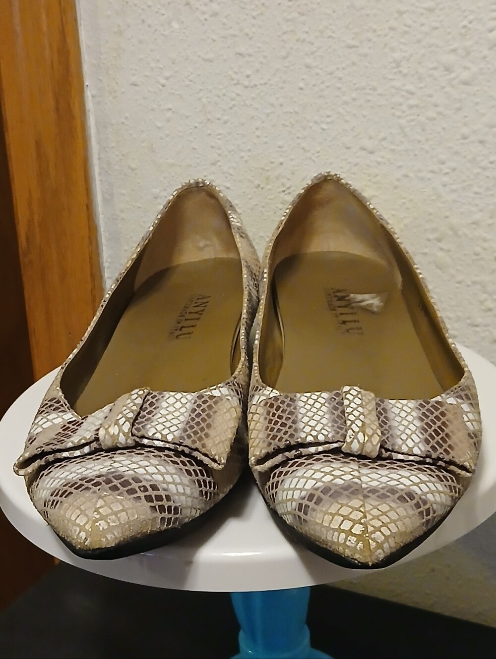 Anyi Lu Handmade in Italy Snakeskin Print Bow Flats Size 37.5 EU (7 US)